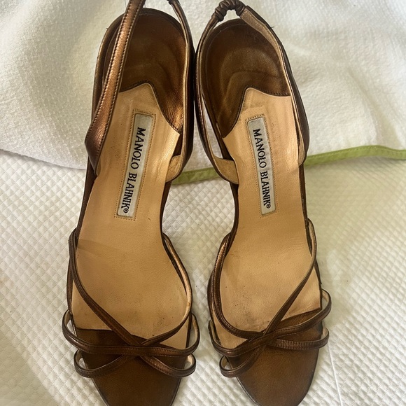 Manolo Blahnik shoes - Picture 5 of 6